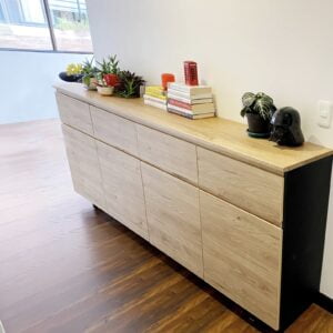 Mueble linos Botero